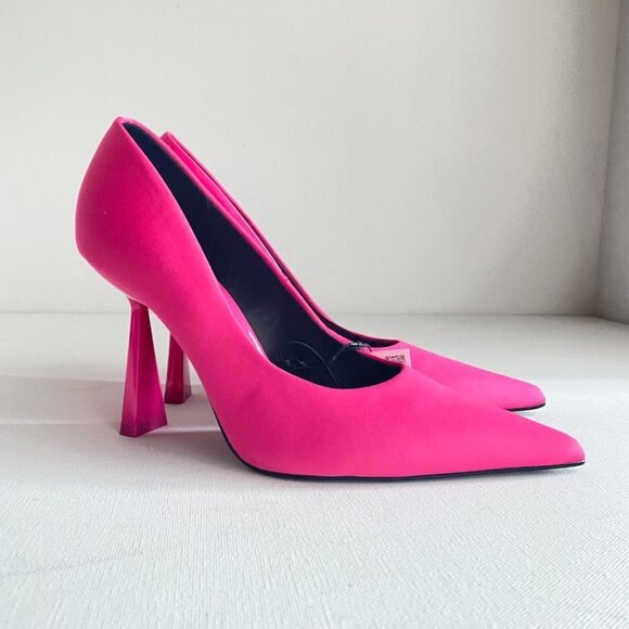 NWT Zara Pink Satin Pointy Toe  heels 41 - Picture 1 of 10